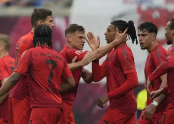 Bayern cede un empate en Leipzig pero es virtual campeón de la Bundesliga