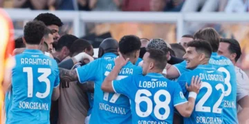 Napoli gana 1-0 en Lecce y apuntala su liderato