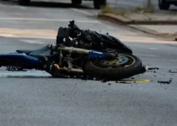 La motocicleta quedó destruida/RRSS