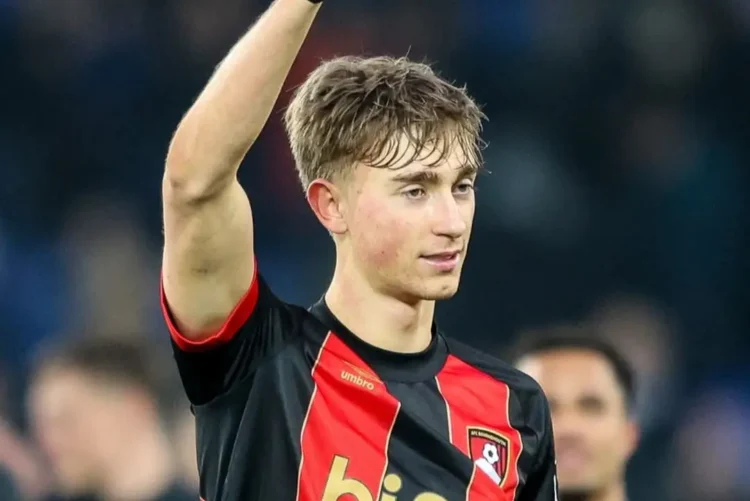 El central Huijsen, primer fichaje del Real Madrid post Ancelotti