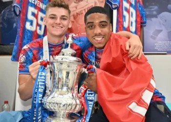 El Crystal Palace inaugura su palmarés con una FA Cup ante el City