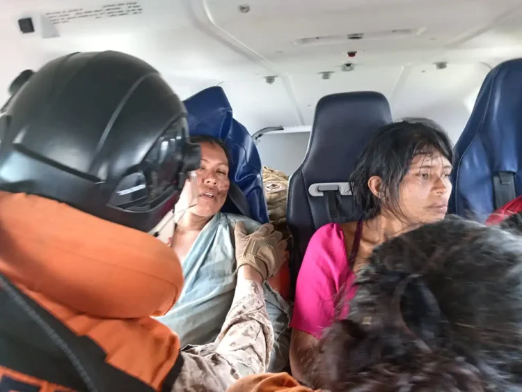 Los ocupantes de la avioneta desaparecida fueron rescatados con vida. FOTO: Ministerio de Defensa.
