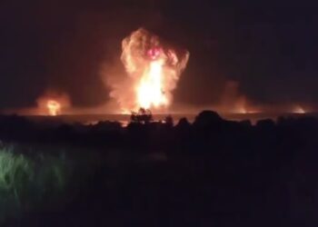 Bombardeo de arsenales rusos