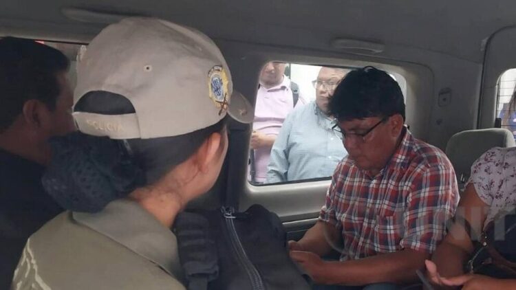 Policía aprehende a diputado Héctor Arce por el supuesto delito de uso indebido de influencias