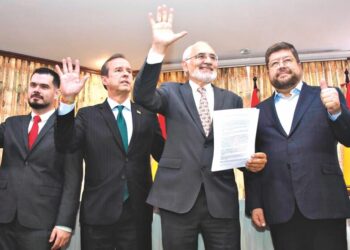 Mesa dice que el candidato del bloque de unidad será elegido a través de una encuesta