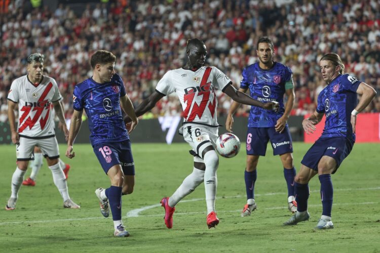 El Rayo frena la progresión del Atlético de Madrid