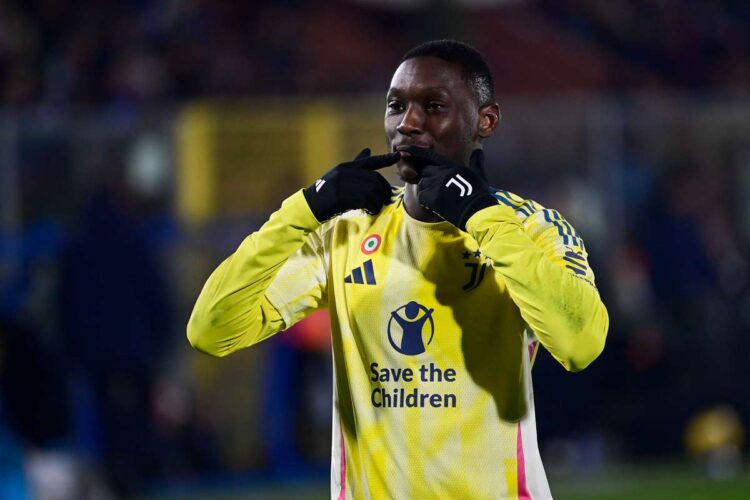 Kolo Muani sigue en racha y da el triunfo a la Juventus frente al Como