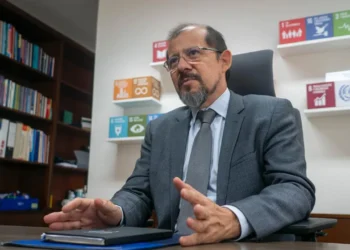 Ítalo Cardona, director de la Oficina de la OIT para los Países Andinos. FOTO: OIT
