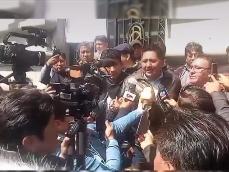 Choferes de La Paz en protesta contra el Concejo de La Paz.