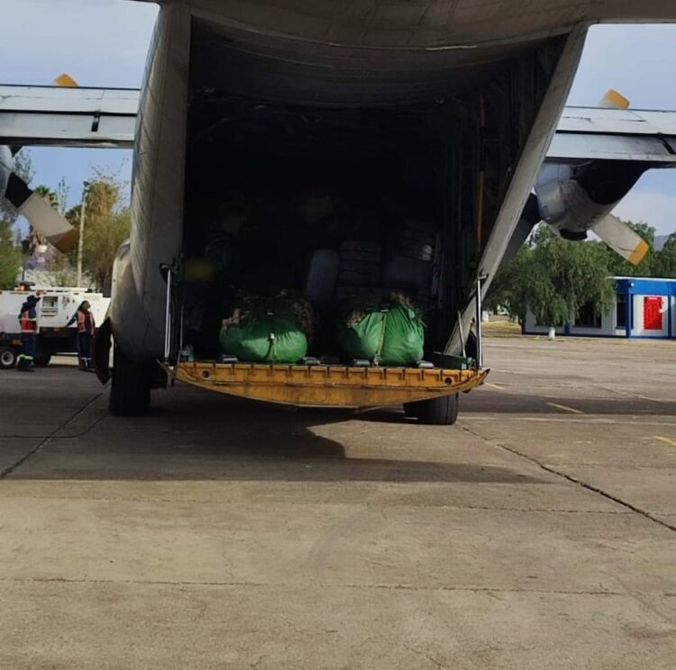 Ministerio de Defensa y FAB activan puente aéreo para traslado de alimentos.