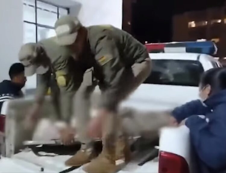 La Policía llevó el cuerpo a la morgue