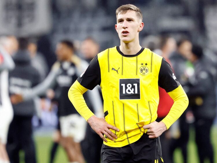 Eintracht hunde al Dortmund en una crisis pese a la ausencia de Marmoush