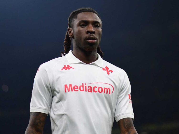 Moise Kean (Fiorentina) recibe el alta hospitalaria tras sufrir desvanecimiento