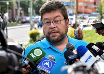Doria Medina: ‘Ojalá todos los políticos en Bolivia tuvieran palabra’, como Eduardo Rodríguez