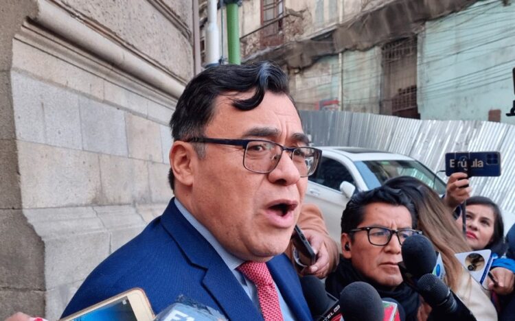 Mercado: Varios colegas han venido a pedirme que yo sea presidente de Diputados