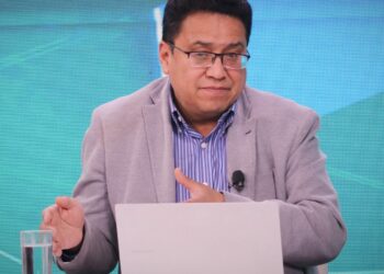 Ministro Siles señala que denuncia contra Arce debe ser rechazada por incumplir requisitos