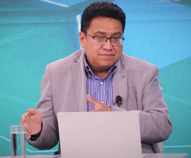 Ministro Siles señala que denuncia contra Arce debe ser rechazada por incumplir requisitos