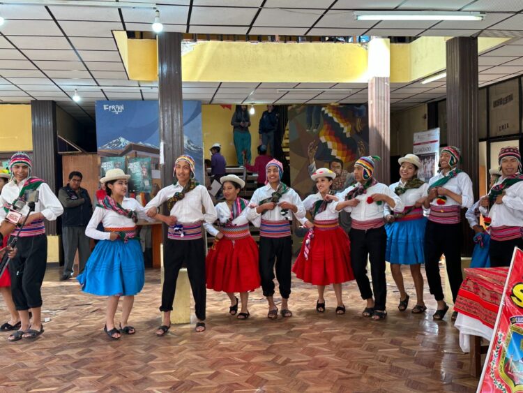 Se bailará mohoseñada y otros ritmos autóctonos