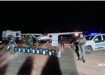 Hallaron varias bolsas con droga