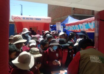 Se realizó una feria en el Distrito 8 de El Alto