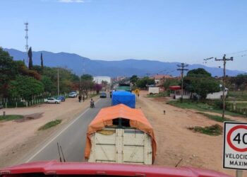 El evismo retoma el bloqueo de caminos en Mairana tras cuarto intermedio