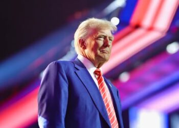 Donald Trump criticó al FBI y a Biden