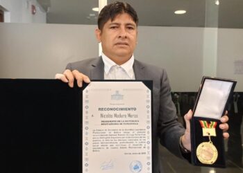 Yujra dice que reconocimiento a Maduro de diputado Cuéllar es a título personal