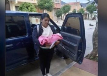 La recién nacida fue llevada a un centro de acogida