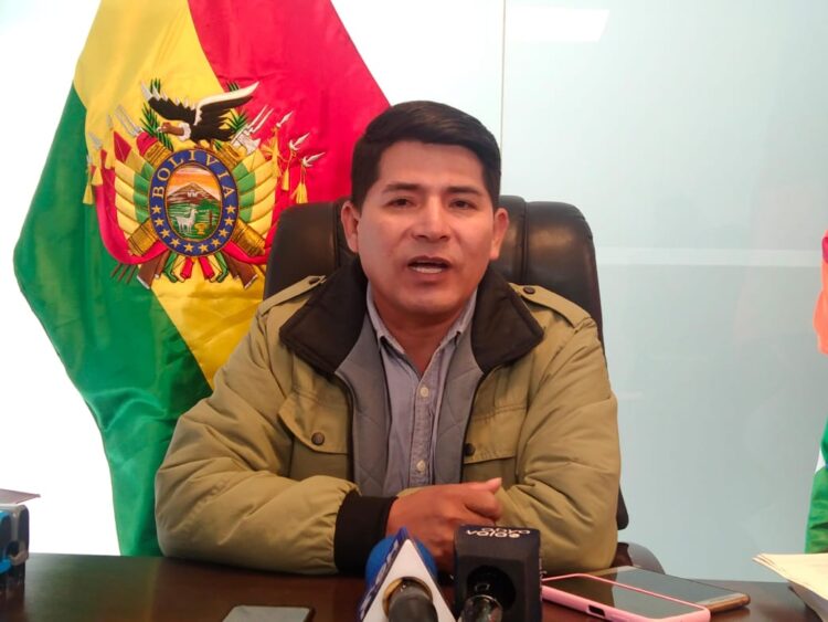 Senador Vargas se desvincula del evismo y pide liderazgo joven para las presidenciales