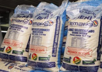 Emapa sube el precio de la arroba de arroz de Bs 50,50 a Bs 70.