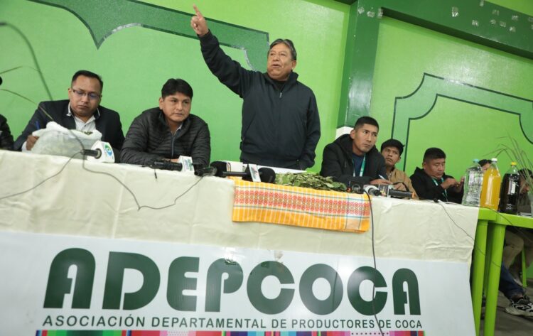 Vicepresidente dice que la industrialización de la hoja de coca puede superar los ingresos del gas