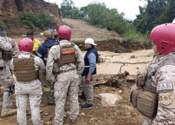 Los rescatistas hallaron los cuerpos