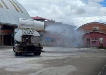 La fumigación se coordina con las Juntas Escolares
