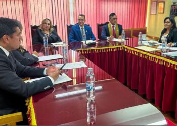 Sala plena del TSJ se abre a los cambios y celebra por primera vez una sesión de honor en Oruro