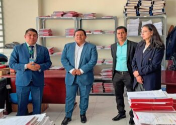 El Consejo de la Magistratura inspecciona oficinas de Derechos Reales en La Paz y El Alto