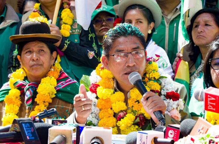 Patzi: Andrónico tiene hasta el 15 de abril para definir si va como candidato presidencial