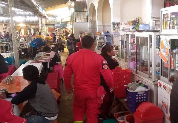 Los bomberos acudieron al lugar