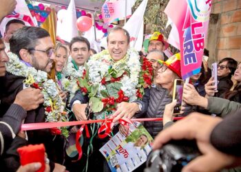 Tuto: Cuando sea presidente voy a ‘agarrar del cuello’ a los que fueron palos blancos de Evo y García Linera