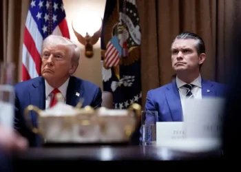 El secretario de Defensa estadounidense, Pete Hegseth y Donald Trump/ RRSS Hegseth