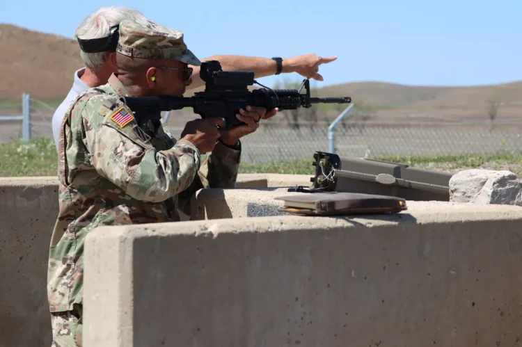 Cientos de militares pueden ser despedidos/USARMY