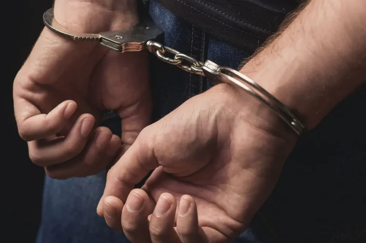 El abusador fue aprehendido por la Policía/ RRSS
