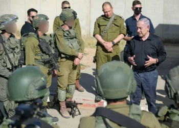 Netanyahu nuevamente habla del desplazamiento de los gazatíes/RRSS Benjamin Netanyahu