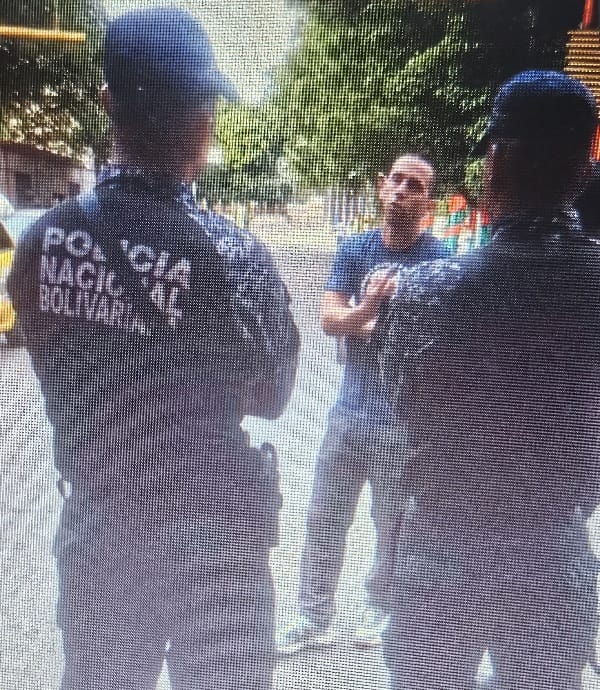 La última imagen del gendarme detenido