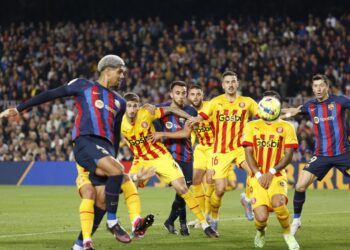 El nuevo Barça mide su euforia ante los ‘viejos fantasmas’ del Girona
