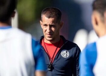 Romagnoli renuncia en San Lorenzo y ya suman 26 técnicos cesados en 2024 en Argentina