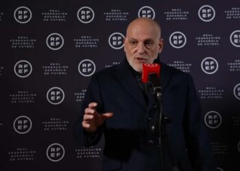 El Real Madrid ‘ha perdido la cabeza’ con su campaña contra los árbitros, dice Tebas