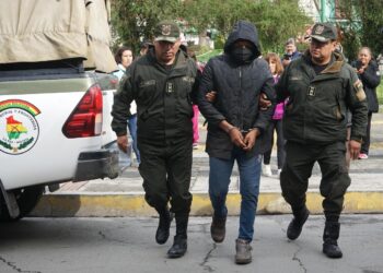 La Policía lo trasladó desde Apolo