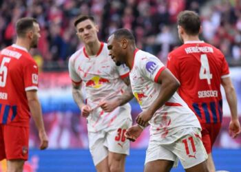 Leipzig tropieza ante Heidenheim (2-2) y cede el cuarto puesto al Friburgo