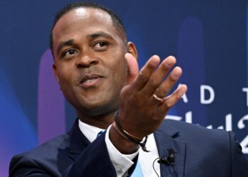 El neerlandés Patrick Kluivert, nuevo seleccionador de fútbol de Indonesia