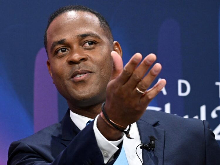 El neerlandés Patrick Kluivert, nuevo seleccionador de fútbol de Indonesia